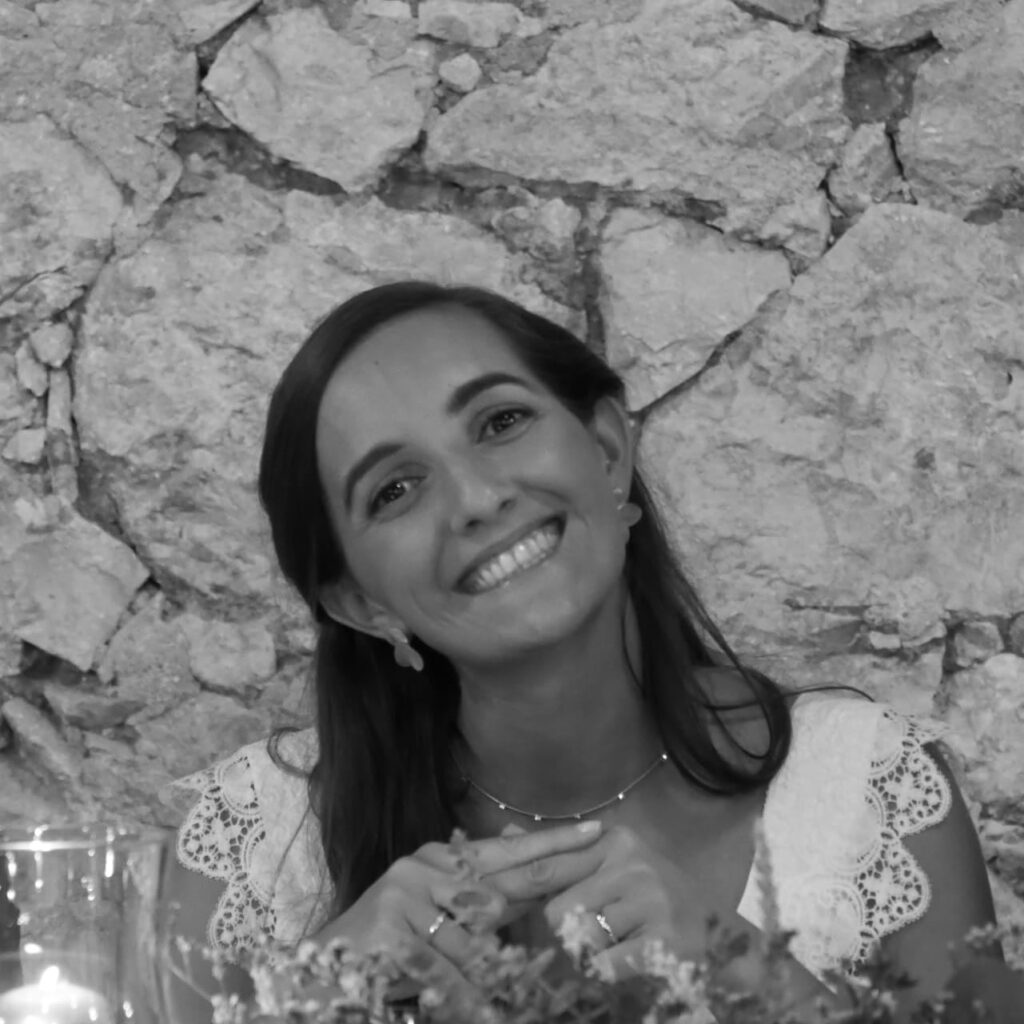 Conheça melhor a Vera Azevedo Conheça melhor a Vera Azevedo